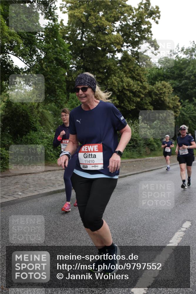 14.06.2026 - REWE Women's Run Jannik Wohlers http://msf.ph/oto/9797552 14.06.2026 10:00:51 Laufen 11410 meine-sportfotos.de
