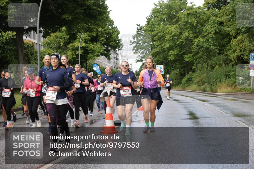 14.06.2026 - REWE Women's Run Jannik Wohlers http://msf.ph/oto/9797553 14.06.2026 09:11:48 Laufen 10717, 557, 7, 00, 11024 meine-sportfotos.de