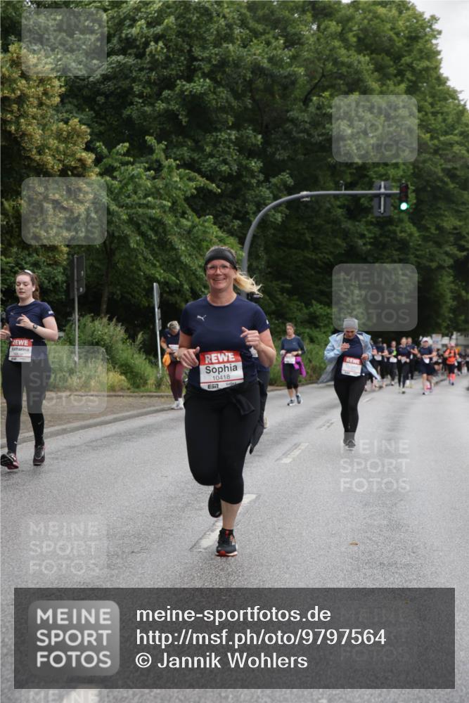 14.06.2026 - REWE Women's Run Jannik Wohlers http://msf.ph/oto/9797564 14.06.2026 10:00:53 Laufen 10418, 7 meine-sportfotos.de