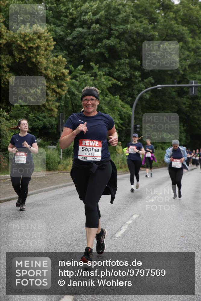 14.06.2026 - REWE Women's Run Jannik Wohlers http://msf.ph/oto/9797569 14.06.2026 10:00:54 Laufen 10418 meine-sportfotos.de