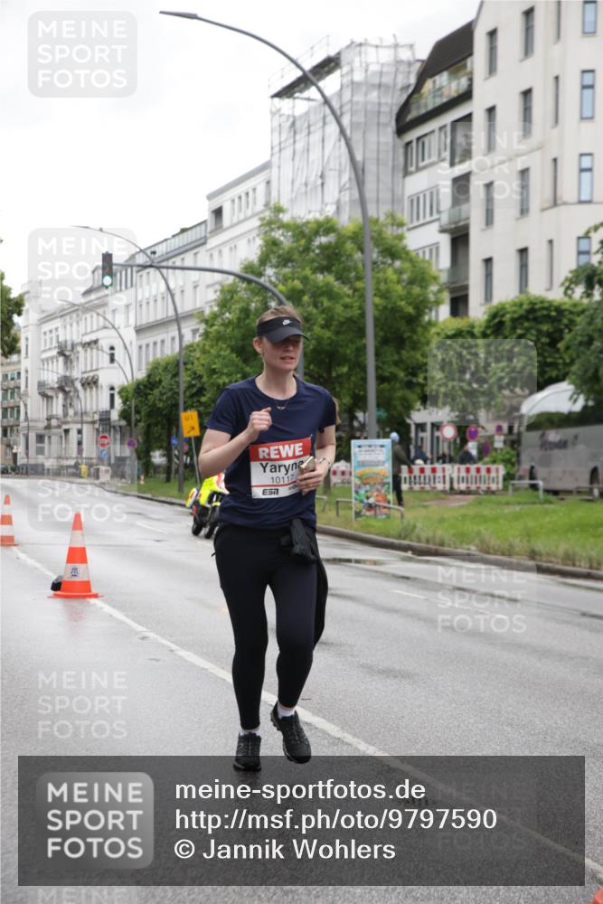 14.06.2026 - REWE Women's Run Jannik Wohlers http://msf.ph/oto/9797590 14.06.2026 10:00:55 Laufen 10117 meine-sportfotos.de