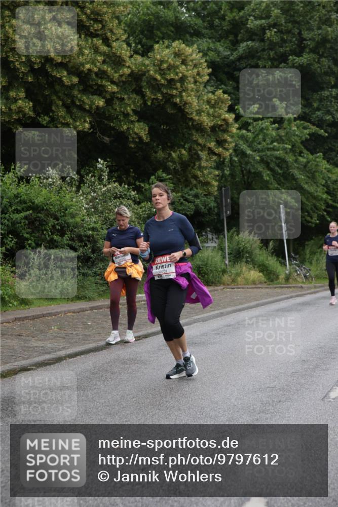 14.06.2026 - REWE Women's Run Jannik Wohlers http://msf.ph/oto/9797612 14.06.2026 10:01:00 Laufen 11250, 10701 meine-sportfotos.de