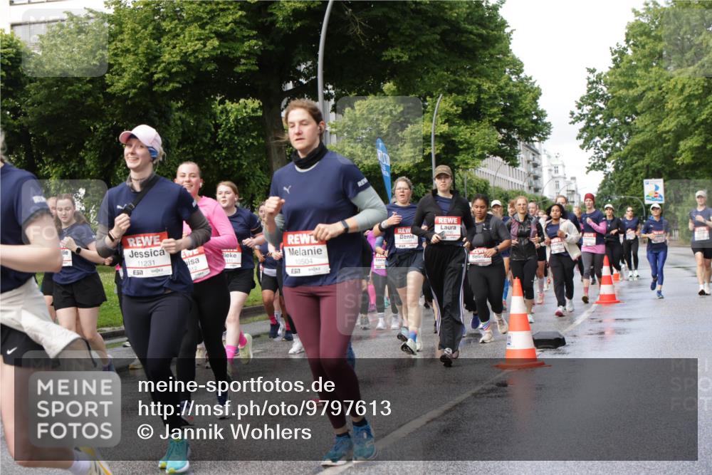 14.06.2026 - REWE Women's Run Jannik Wohlers http://msf.ph/oto/9797613 14.06.2026 09:11:53 Laufen 11231, 7, 012, 10504 meine-sportfotos.de