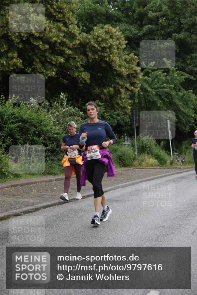 14.06.2026 - REWE Women's Run Jannik Wohlers http://msf.ph/oto/9797616 14.06.2026 10:01:01 Laufen 11250, 10701 meine-sportfotos.de