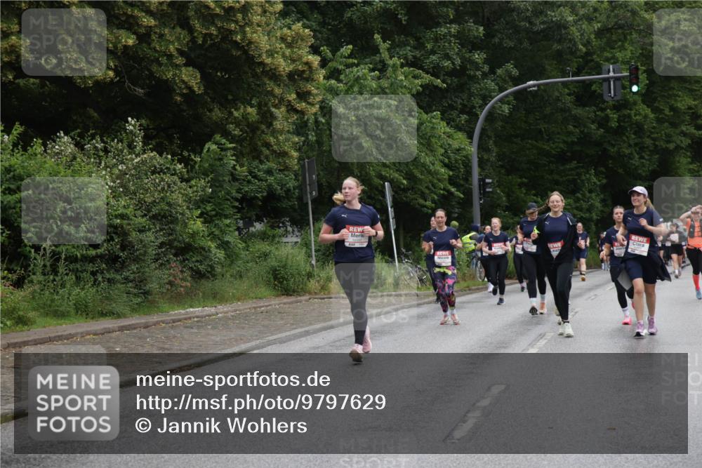 14.06.2026 - REWE Women's Run Jannik Wohlers http://msf.ph/oto/9797629 14.06.2026 10:01:03 Laufen  meine-sportfotos.de