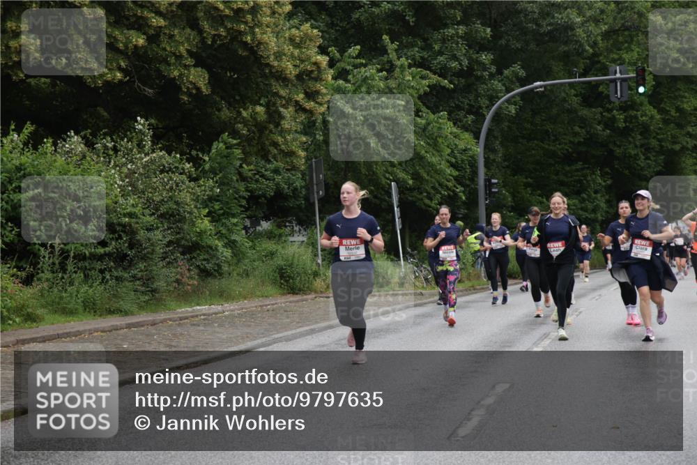 14.06.2026 - REWE Women's Run Jannik Wohlers http://msf.ph/oto/9797635 14.06.2026 10:01:03 Laufen  meine-sportfotos.de
