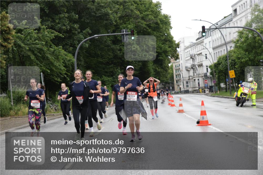 14.06.2026 - REWE Women's Run Jannik Wohlers http://msf.ph/oto/9797636 14.06.2026 10:01:05 Laufen  meine-sportfotos.de