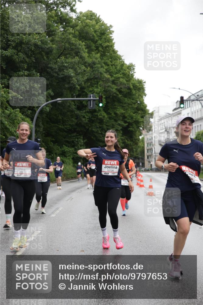 14.06.2026 - REWE Women's Run Jannik Wohlers http://msf.ph/oto/9797653 14.06.2026 10:01:07 Laufen 31, 11532, 7, 10726, 57 meine-sportfotos.de