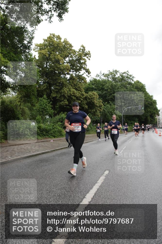 14.06.2026 - REWE Women's Run Jannik Wohlers http://msf.ph/oto/9797687 14.06.2026 10:01:10 Laufen 0255 meine-sportfotos.de