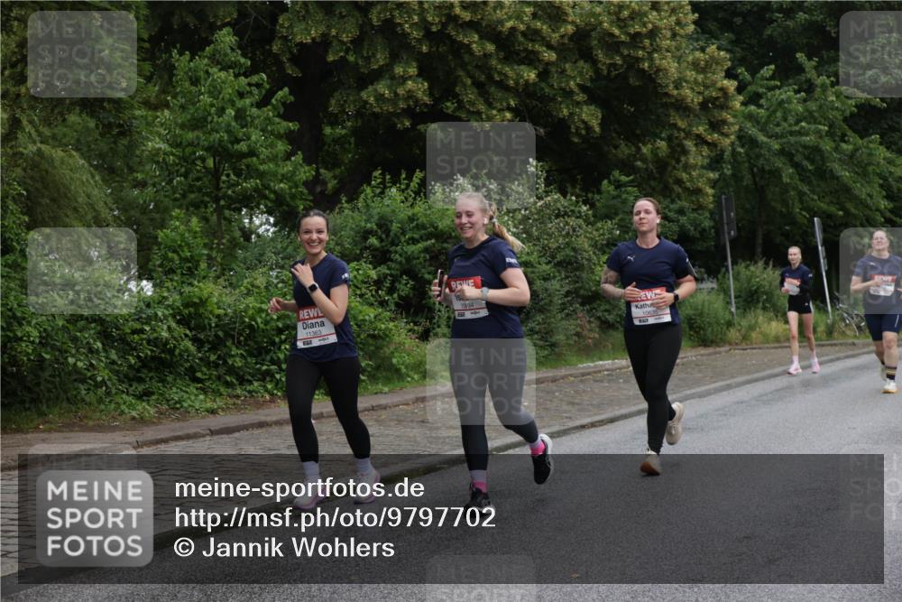 14.06.2026 - REWE Women's Run Jannik Wohlers http://msf.ph/oto/9797702 14.06.2026 10:01:12 Laufen 11363, 10694 meine-sportfotos.de