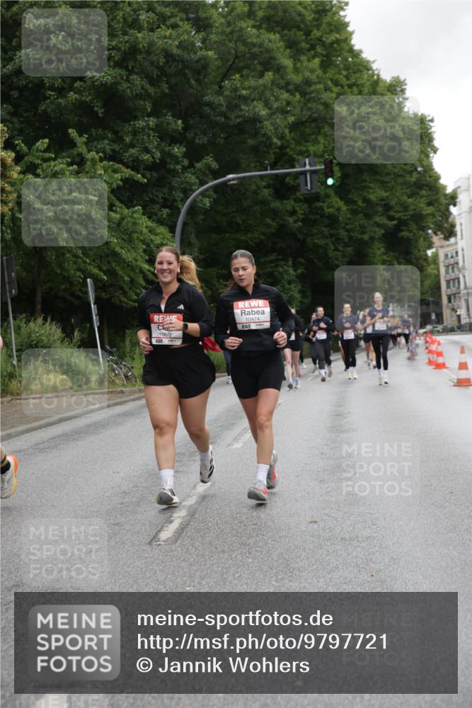 14.06.2026 - REWE Women's Run Jannik Wohlers http://msf.ph/oto/9797721 14.06.2026 10:01:15 Laufen 10672, 10474 meine-sportfotos.de