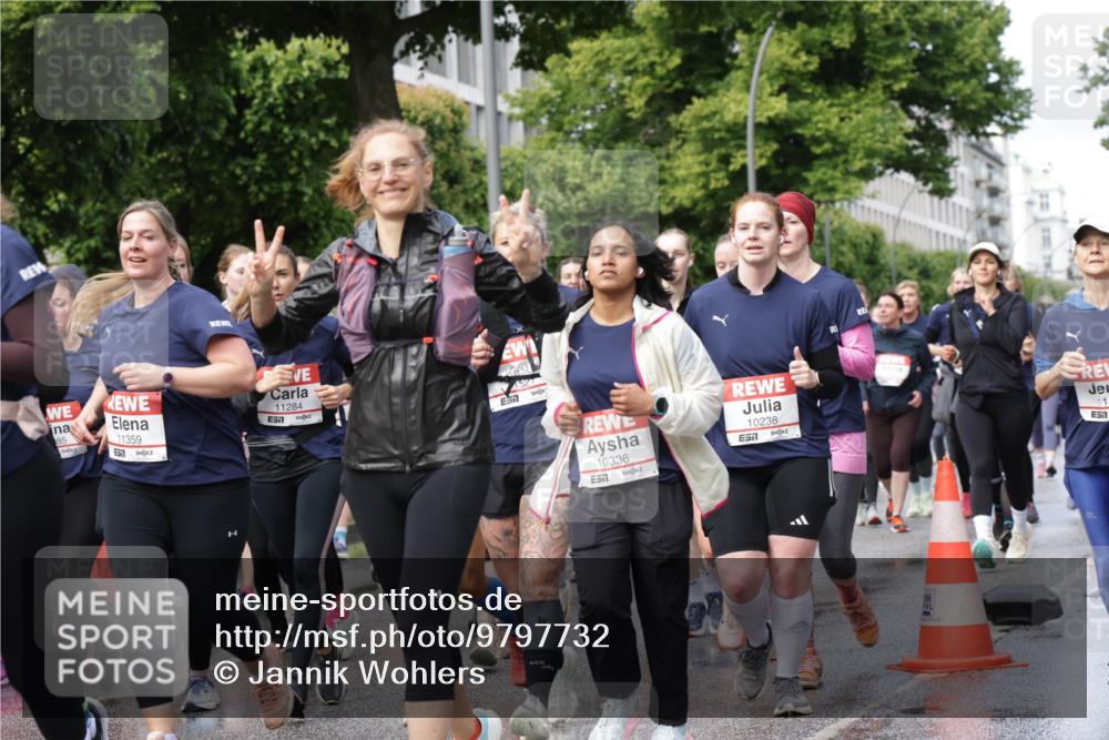 14.06.2026 - REWE Women's Run Jannik Wohlers http://msf.ph/oto/9797732 14.06.2026 09:11:57 Laufen 85, 11359, 11284, 1527, 10336, 57, 10238, 7, 51, 1 meine-sportfotos.de