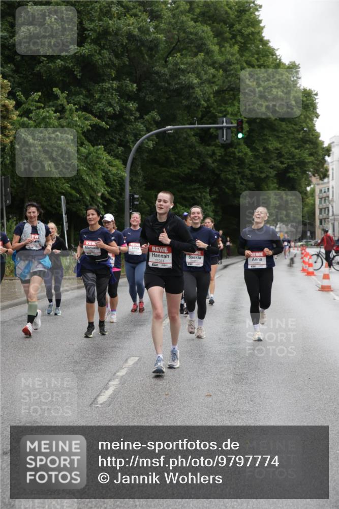 14.06.2026 - REWE Women's Run Jannik Wohlers http://msf.ph/oto/9797774 14.06.2026 10:01:22 Laufen 11230, 11031 meine-sportfotos.de