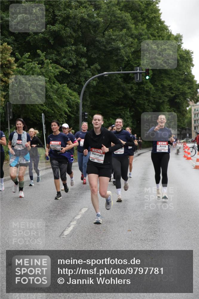 14.06.2026 - REWE Women's Run Jannik Wohlers http://msf.ph/oto/9797781 14.06.2026 10:01:22 Laufen 11233, 11031, 7 meine-sportfotos.de