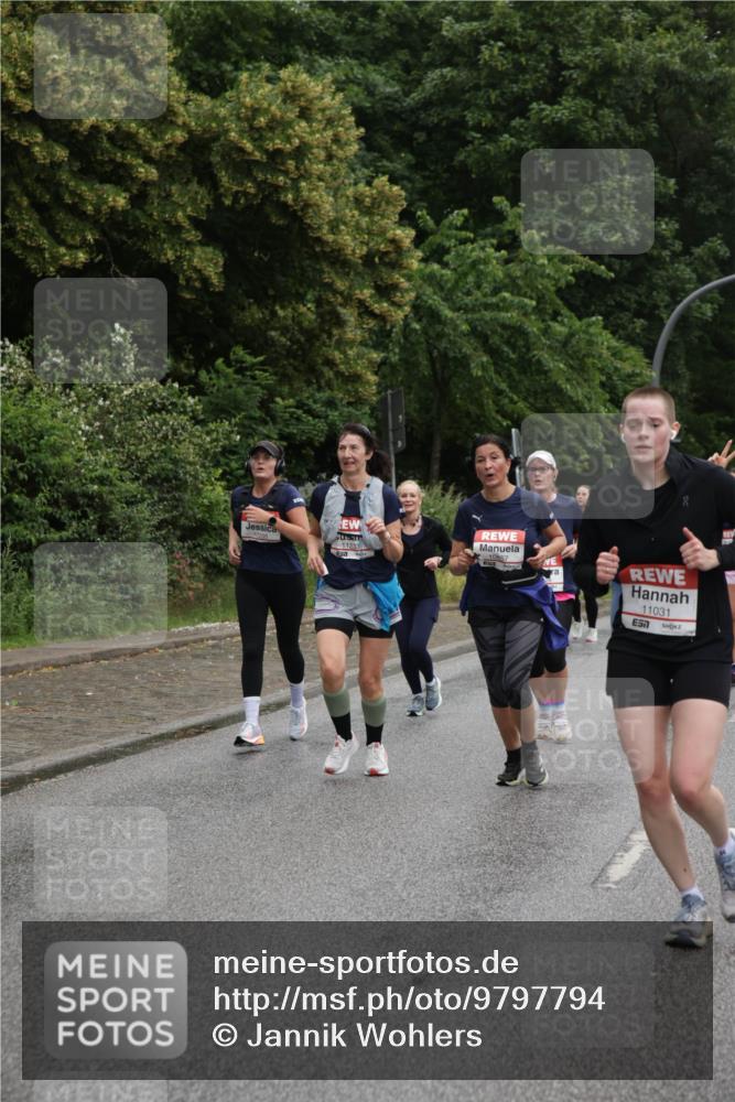 14.06.2026 - REWE Women's Run Jannik Wohlers http://msf.ph/oto/9797794 14.06.2026 10:01:23 Laufen 11233, 11031, 7 meine-sportfotos.de