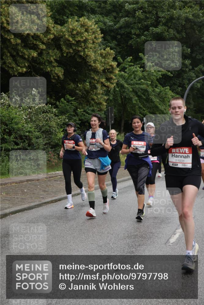 14.06.2026 - REWE Women's Run Jannik Wohlers http://msf.ph/oto/9797798 14.06.2026 10:01:23 Laufen 11233, 11031, 7 meine-sportfotos.de