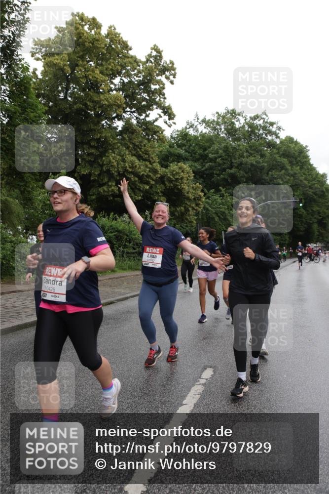 14.06.2026 - REWE Women's Run Jannik Wohlers http://msf.ph/oto/9797829 14.06.2026 10:01:27 Laufen 10428, 67, 10747 meine-sportfotos.de
