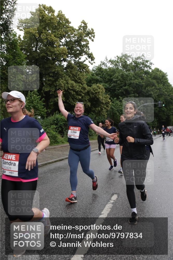 14.06.2026 - REWE Women's Run Jannik Wohlers http://msf.ph/oto/9797834 14.06.2026 10:01:27 Laufen 10428, 10747, 517 meine-sportfotos.de