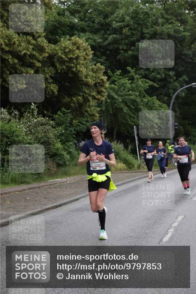 14.06.2026 - REWE Women's Run Jannik Wohlers http://msf.ph/oto/9797853 14.06.2026 10:01:30 Laufen 11182 meine-sportfotos.de