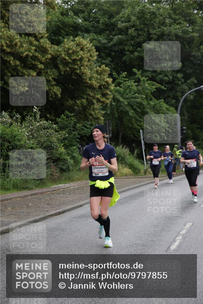 14.06.2026 - REWE Women's Run Jannik Wohlers http://msf.ph/oto/9797855 14.06.2026 10:01:31 Laufen 11182 meine-sportfotos.de