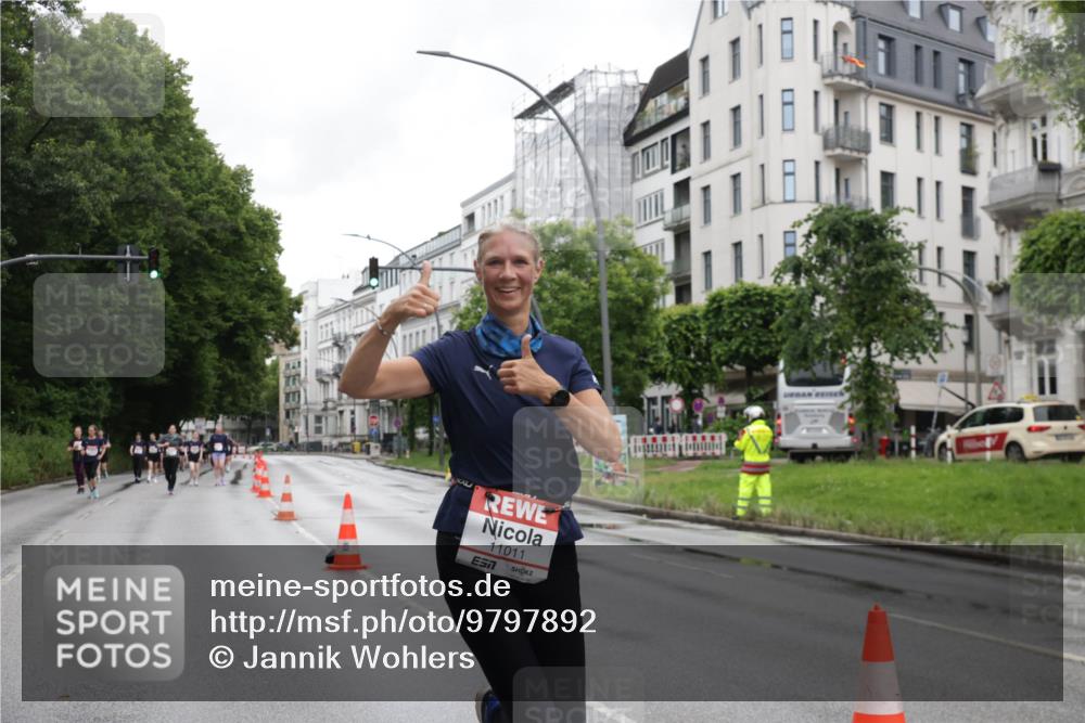 14.06.2026 - REWE Women's Run Jannik Wohlers http://msf.ph/oto/9797892 14.06.2026 10:01:34 Laufen 11011, 7, 1000 meine-sportfotos.de