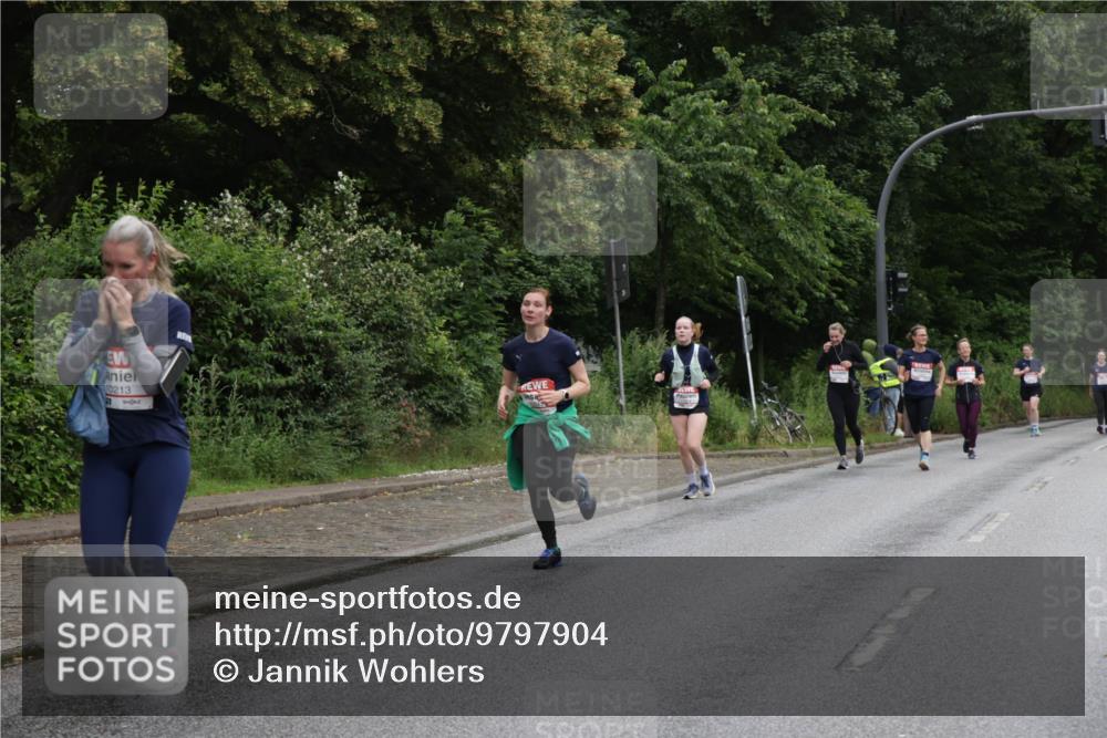 14.06.2026 - REWE Women's Run Jannik Wohlers http://msf.ph/oto/9797904 14.06.2026 10:01:38 Laufen 0213 meine-sportfotos.de