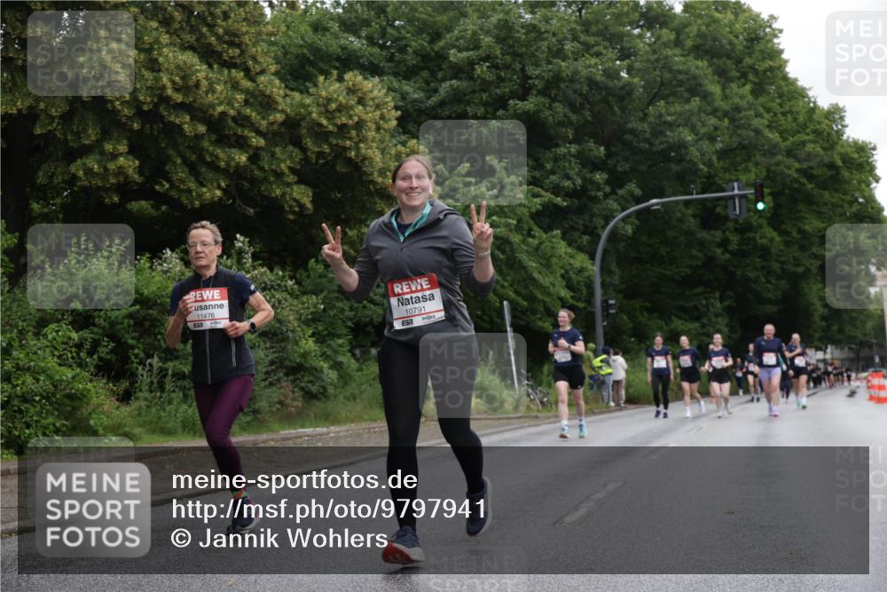 14.06.2026 - REWE Women's Run Jannik Wohlers http://msf.ph/oto/9797941 14.06.2026 10:01:46 Laufen 11476, 10791, 657 meine-sportfotos.de
