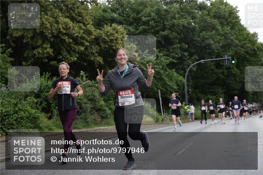 14.06.2026 - REWE Women's Run Jannik Wohlers http://msf.ph/oto/9797946 14.06.2026 10:01:46 Laufen 11476, 57, 10791, 7 meine-sportfotos.de