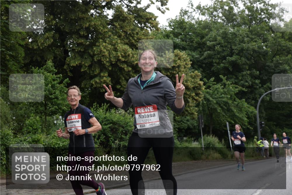 14.06.2026 - REWE Women's Run Jannik Wohlers http://msf.ph/oto/9797962 14.06.2026 10:01:47 Laufen 11476, 517, 10791, 57 meine-sportfotos.de
