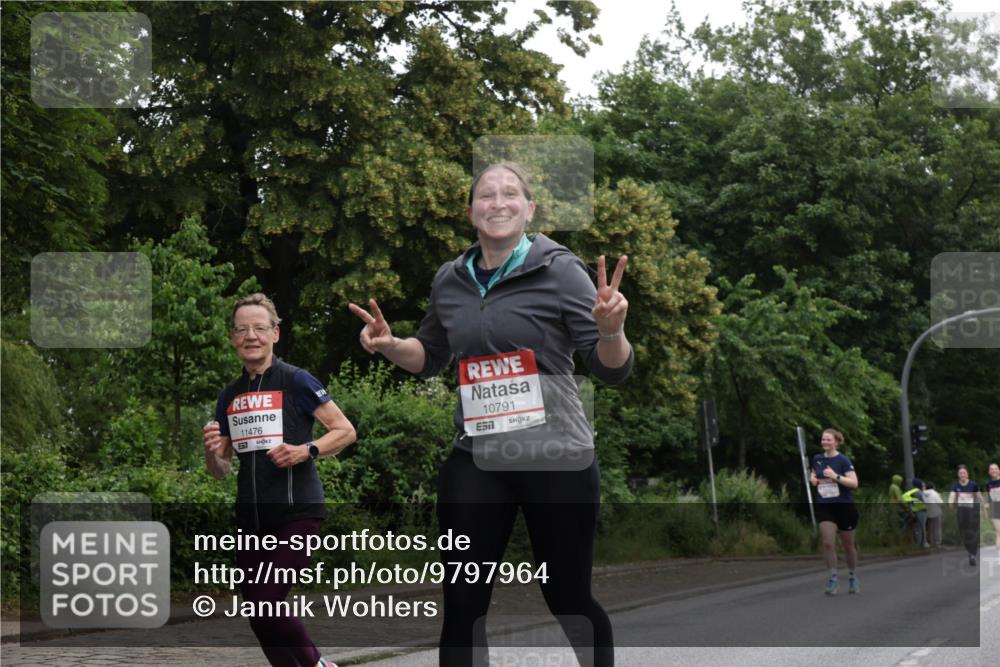 14.06.2026 - REWE Women's Run Jannik Wohlers http://msf.ph/oto/9797964 14.06.2026 10:01:47 Laufen 11476, 7, 10791, 7 meine-sportfotos.de