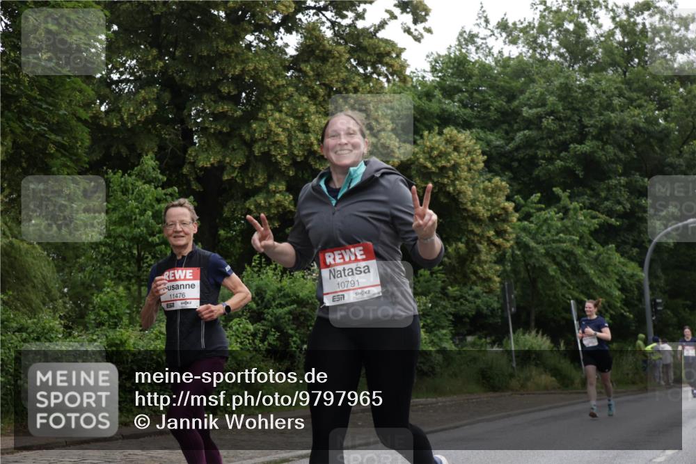 14.06.2026 - REWE Women's Run Jannik Wohlers http://msf.ph/oto/9797965 14.06.2026 10:01:47 Laufen 11476, 57, 10791, 57 meine-sportfotos.de