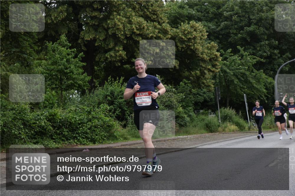 14.06.2026 - REWE Women's Run Jannik Wohlers http://msf.ph/oto/9797979 14.06.2026 10:01:50 Laufen 10609, 57 meine-sportfotos.de