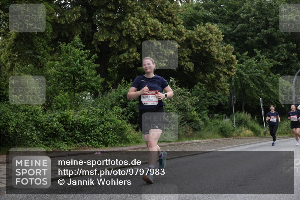 14.06.2026 - REWE Women's Run Jannik Wohlers http://msf.ph/oto/9797983 14.06.2026 10:01:50 Laufen 10609, 7 meine-sportfotos.de