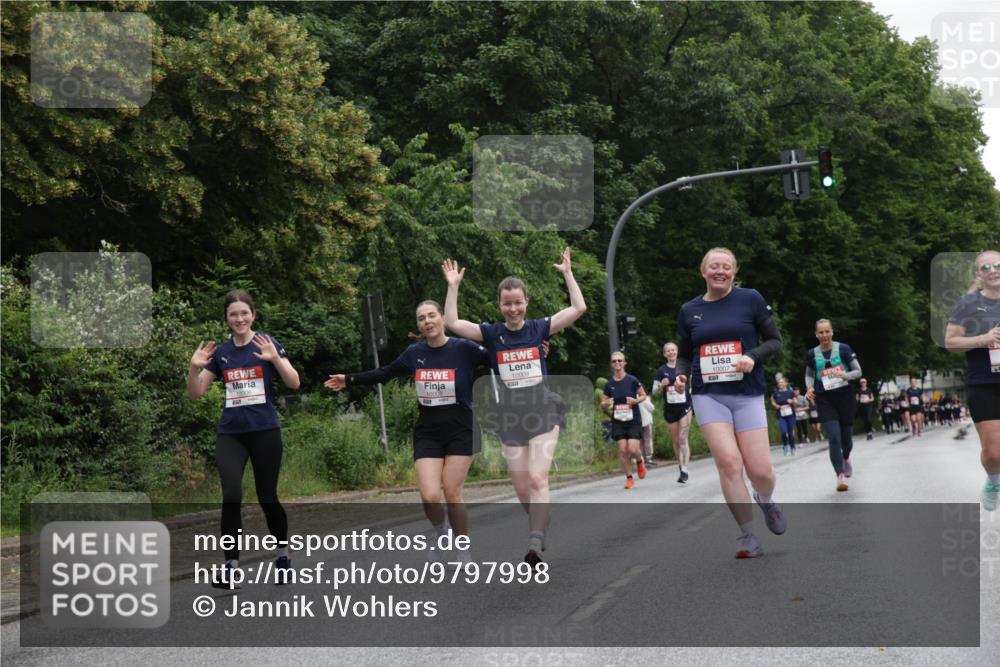 14.06.2026 - REWE Women's Run Jannik Wohlers http://msf.ph/oto/9797998 14.06.2026 10:01:53 Laufen 10009, 10007, 57 meine-sportfotos.de