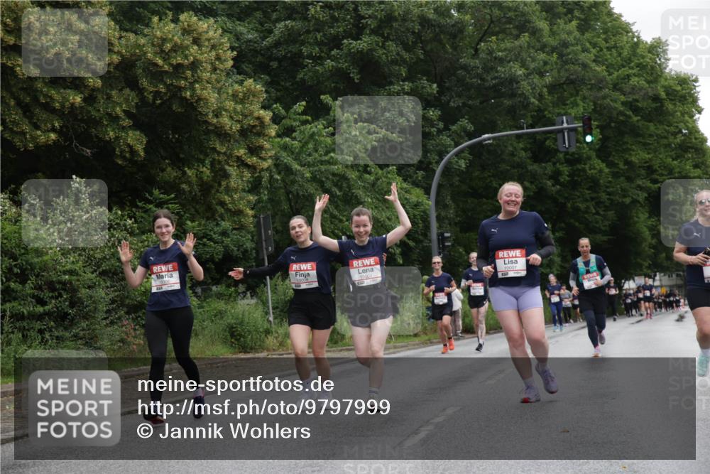 14.06.2026 - REWE Women's Run Jannik Wohlers http://msf.ph/oto/9797999 14.06.2026 10:01:53 Laufen 10009, 10007 meine-sportfotos.de