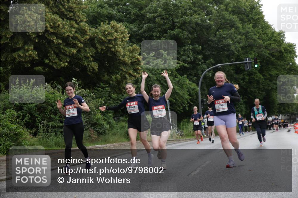 14.06.2026 - REWE Women's Run Jannik Wohlers http://msf.ph/oto/9798002 14.06.2026 10:01:54 Laufen 10008, 10009, 10007, 7 meine-sportfotos.de