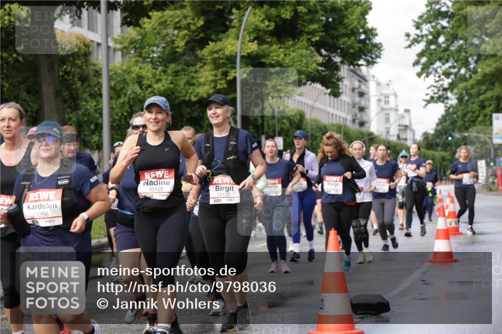 14.06.2026 - REWE Women's Run Jannik Wohlers http://msf.ph/oto/9798036 14.06.2026 09:12:17 Laufen 11256, 0, 10458, 10137, 7, 80, 02, 22 meine-sportfotos.de