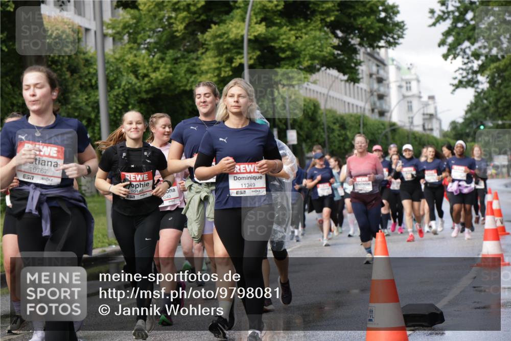14.06.2026 - REWE Women's Run Jannik Wohlers http://msf.ph/oto/9798081 14.06.2026 09:12:26 Laufen 10767, 657, 10148, 0040, 11349, 7, 302, 22 meine-sportfotos.de
