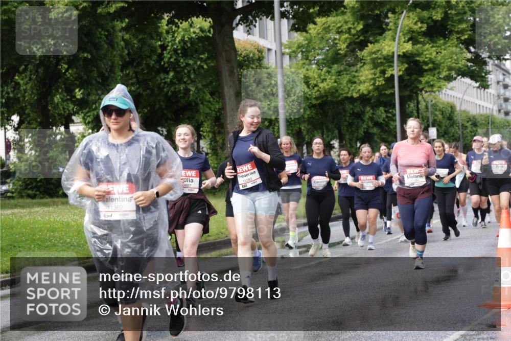 14.06.2026 - REWE Women's Run Jannik Wohlers http://msf.ph/oto/9798113 14.06.2026 09:12:29 Laufen 11362, 0887, 11282 meine-sportfotos.de