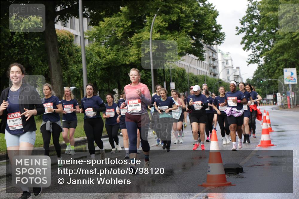 14.06.2026 - REWE Women's Run Jannik Wohlers http://msf.ph/oto/9798120 14.06.2026 09:12:30 Laufen 11282, 51, 10456 meine-sportfotos.de
