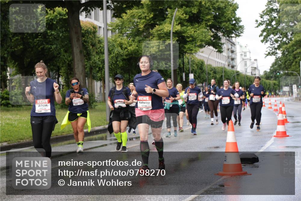 14.06.2026 - REWE Women's Run Jannik Wohlers http://msf.ph/oto/9798270 14.06.2026 09:12:46 Laufen 10216, 3, 1249, 10746, 517 meine-sportfotos.de