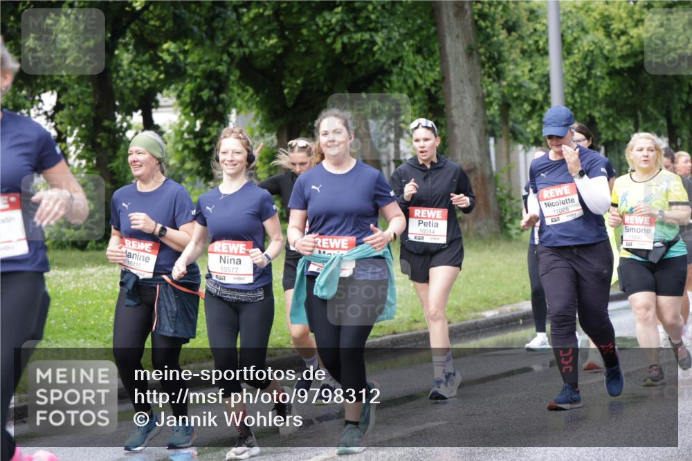 14.06.2026 - REWE Women's Run Jannik Wohlers http://msf.ph/oto/9798312 14.06.2026 09:12:50 Laufen 10485, 10577, 577, 10044, 51, 11028, 657, 11000 meine-sportfotos.de