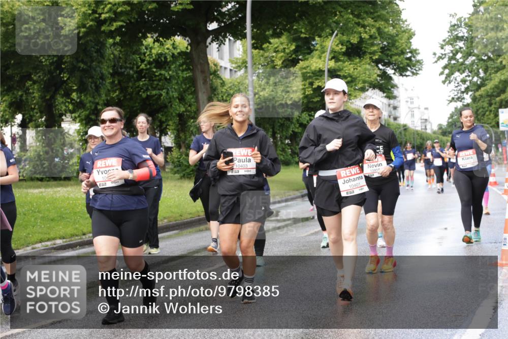 14.06.2026 - REWE Women's Run Jannik Wohlers http://msf.ph/oto/9798385 14.06.2026 09:13:11 Laufen 10, 7, 10403, 10401, 10918, 51, 7 meine-sportfotos.de