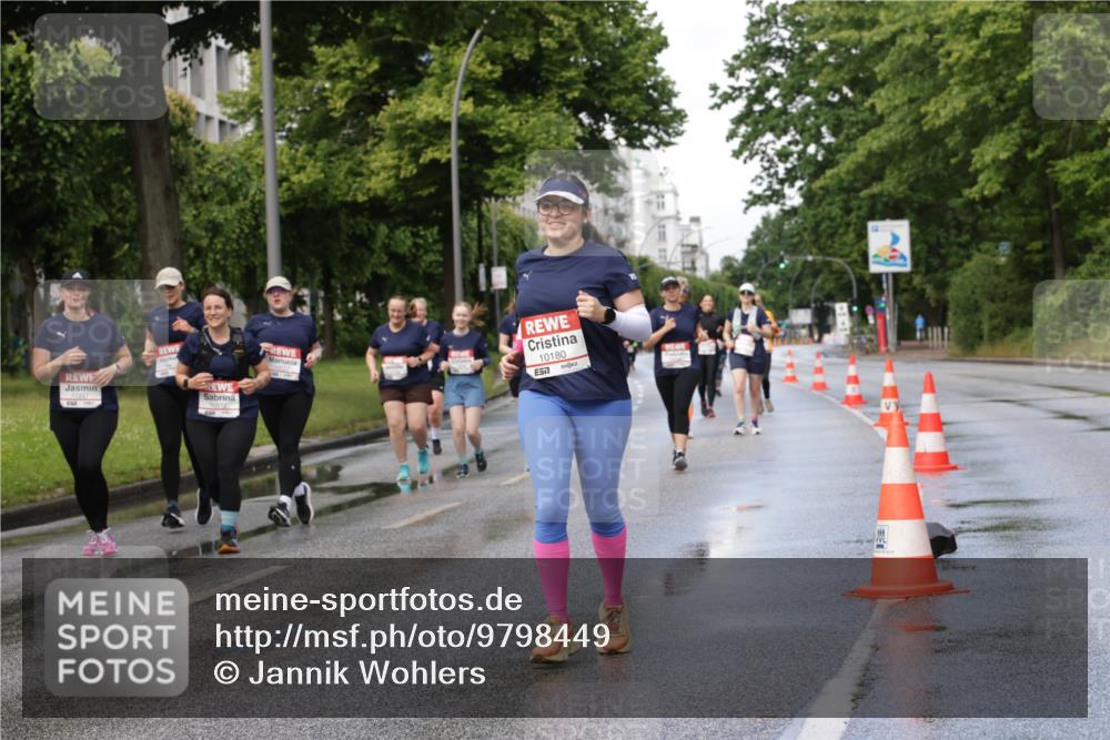 14.06.2026 - REWE Women's Run Jannik Wohlers http://msf.ph/oto/9798449 14.06.2026 09:13:17 Laufen 10180, 657 meine-sportfotos.de