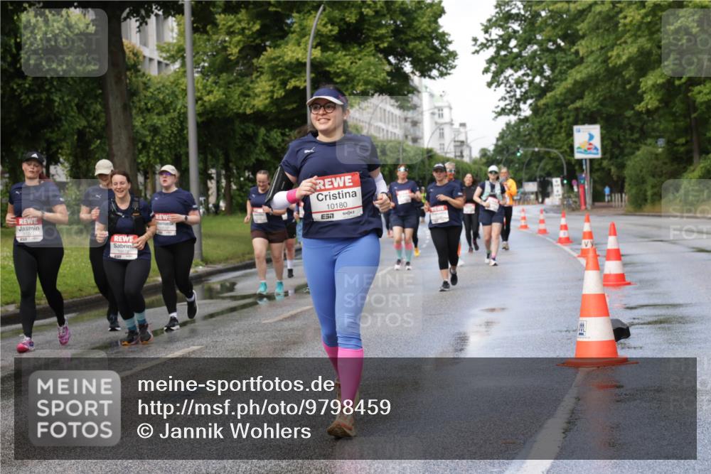 14.06.2026 - REWE Women's Run Jannik Wohlers http://msf.ph/oto/9798459 14.06.2026 09:13:18 Laufen 10180, 51 meine-sportfotos.de