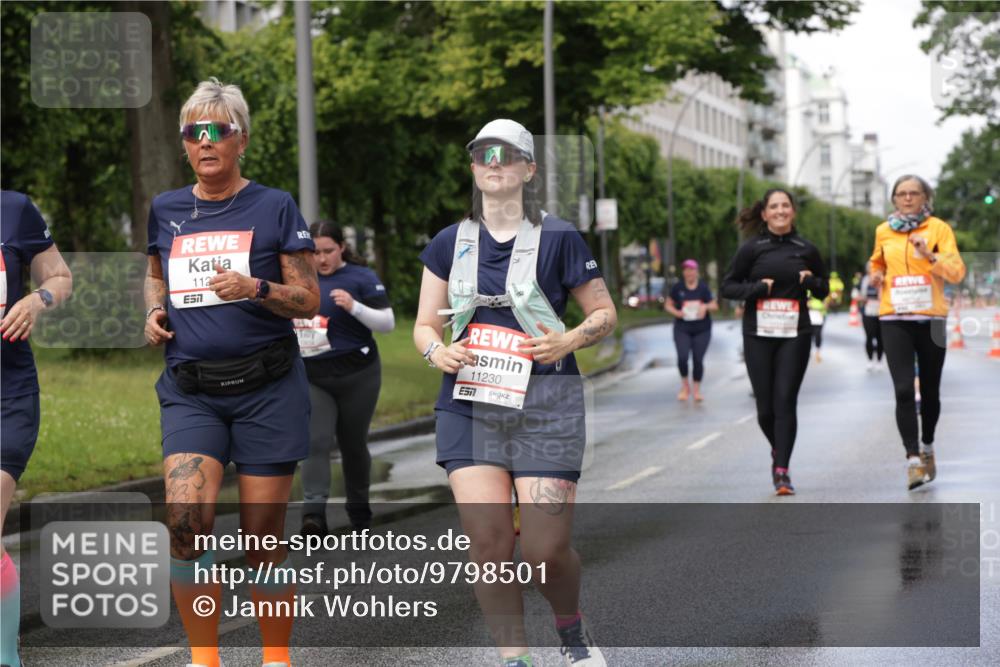 14.06.2026 - REWE Women's Run Jannik Wohlers http://msf.ph/oto/9798501 14.06.2026 09:13:27 Laufen 112, 7, 11230 meine-sportfotos.de