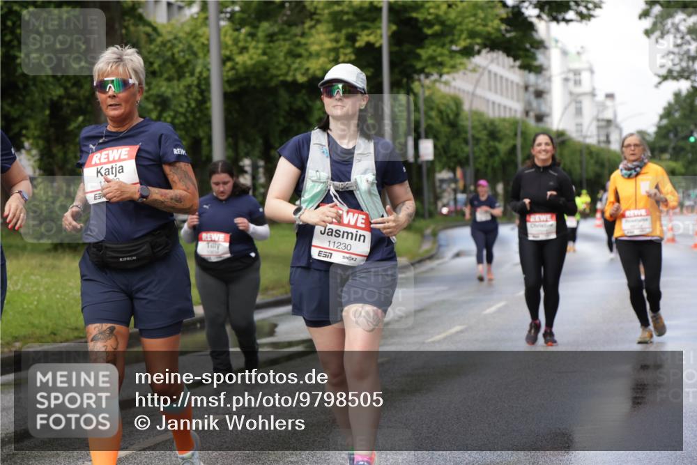 14.06.2026 - REWE Women's Run Jannik Wohlers http://msf.ph/oto/9798505 14.06.2026 09:13:28 Laufen 11230, 7 meine-sportfotos.de
