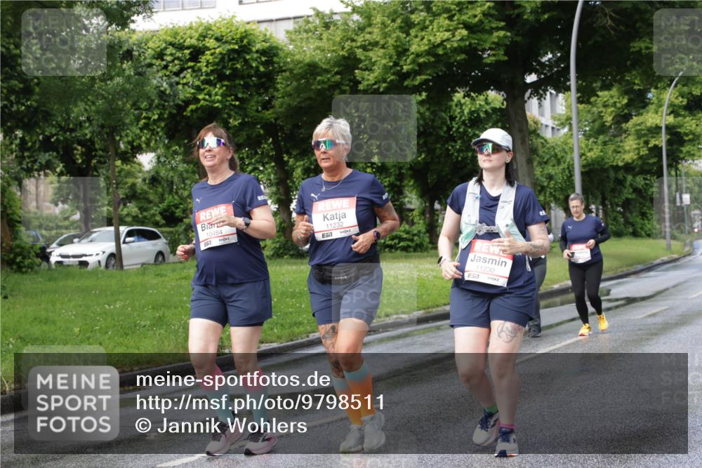 14.06.2026 - REWE Women's Run Jannik Wohlers http://msf.ph/oto/9798511 14.06.2026 09:13:29 Laufen 10484, 11232, 7, 11230 meine-sportfotos.de