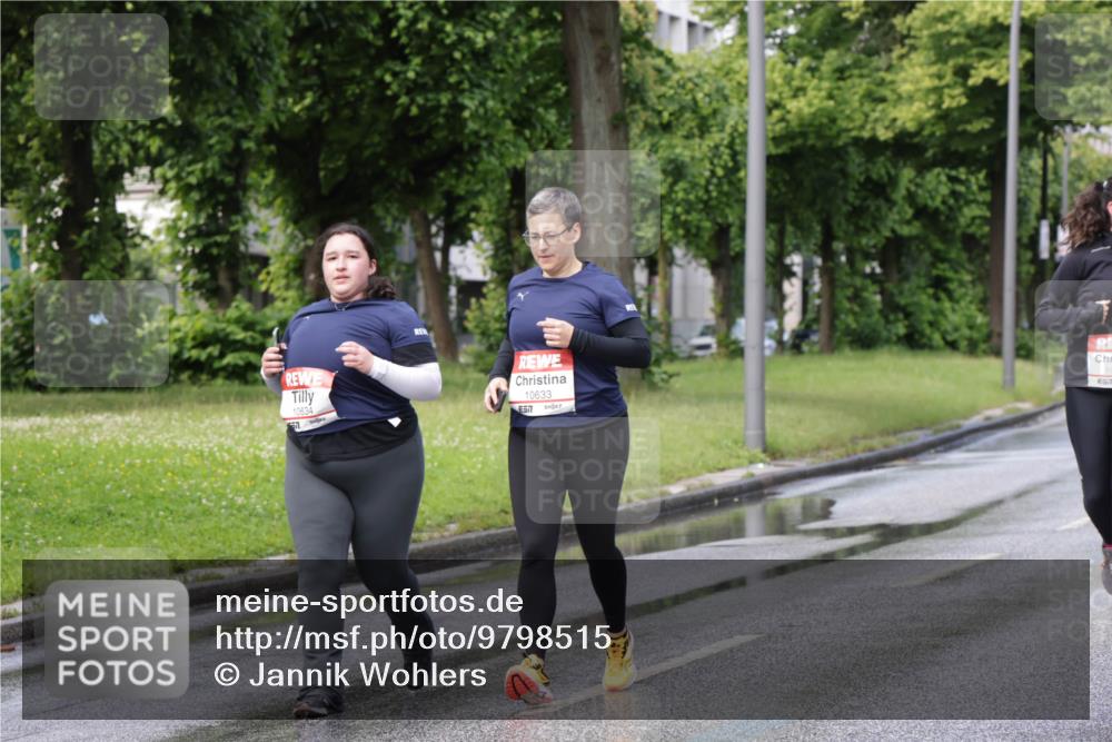 14.06.2026 - REWE Women's Run Jannik Wohlers http://msf.ph/oto/9798515 14.06.2026 09:13:30 Laufen 10634, 10633, 7, 7 meine-sportfotos.de