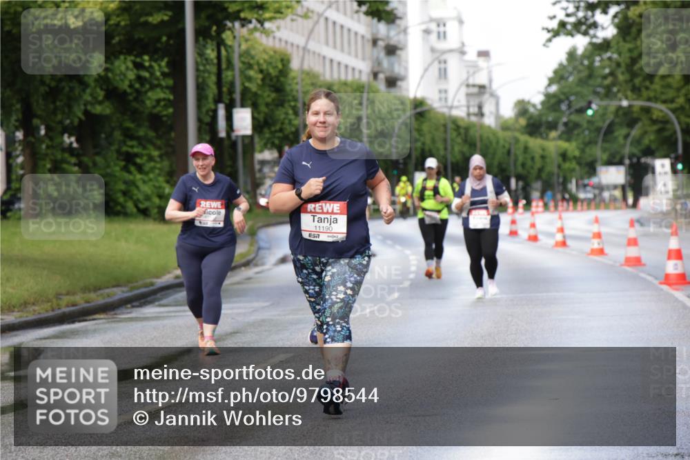 14.06.2026 - REWE Women's Run Jannik Wohlers http://msf.ph/oto/9798544 14.06.2026 09:13:37 Laufen 11190, 657 meine-sportfotos.de